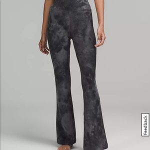 Size 4 Lululemon Super-High-Rise Groove Flated Pant Nulu